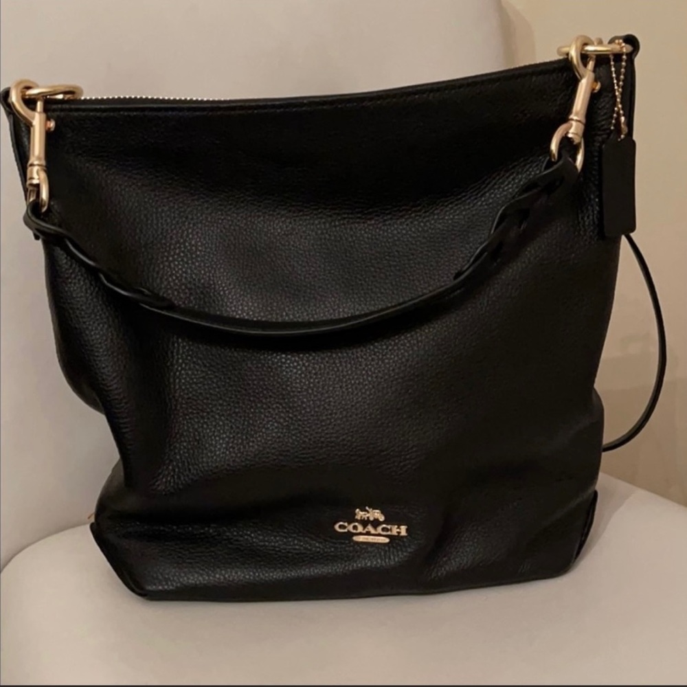 💫 Like New, Coach hobo bag.